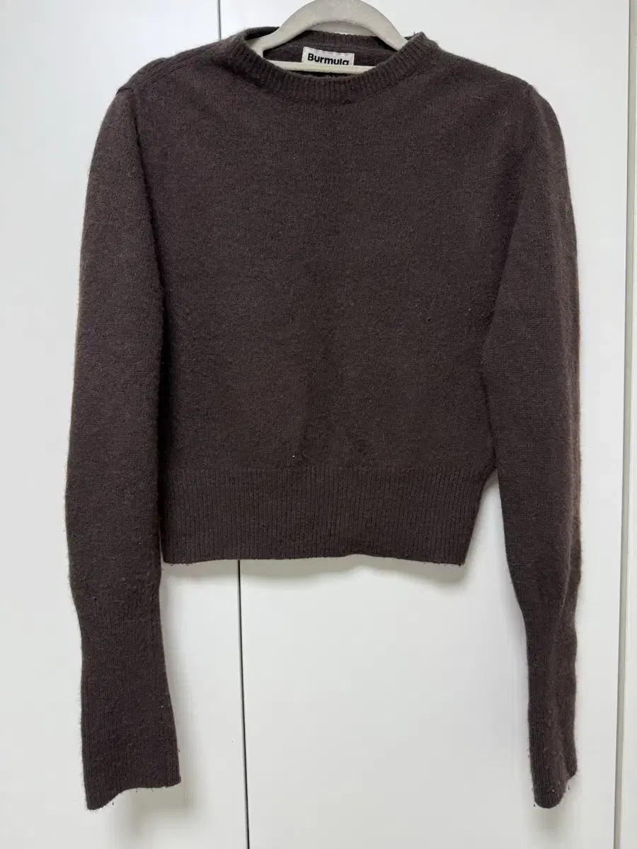 버뮬라 CASHMERE ROUND KNIT